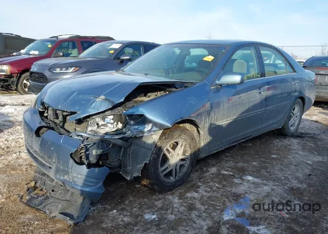 2003 Toyota Camry Le from USA, damaged, VIN 4T1BE32K43U717813